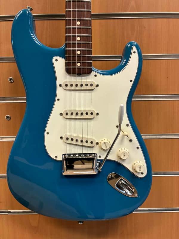 Fender Custom Shop '62 California Beach Ltd Stratocaster